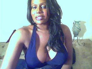 I'm 30 Years Old, A Live Webcam Alluring Tranny Is What I Am! My Model Name Is Zanrielle