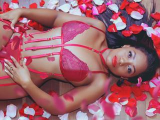 KamilaCane live cam