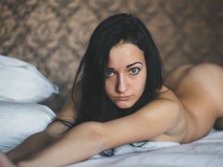 People Call Me Adriiannya, A Sex Cam Sexy Sweet Thing Is What I Am And I'm 20 Yrs Old